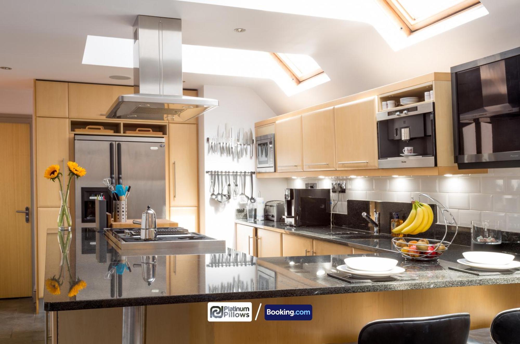 Modern Oxford 4 Bedroom Apartment, Contractor Accommodation, Walkable Into City Centre, Weekly & Monthly Deals Eksteriør bilde