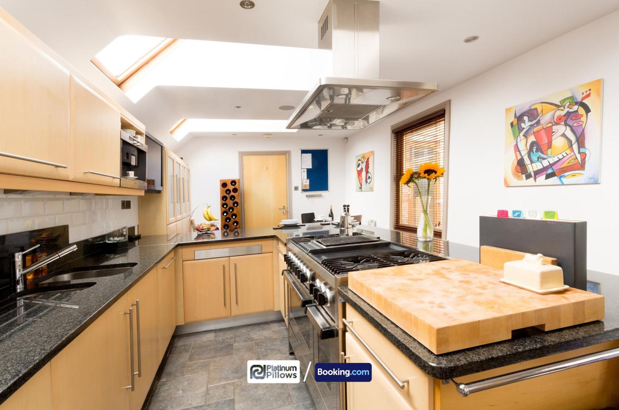 Modern Oxford 4 Bedroom Apartment, Contractor Accommodation, Walkable Into City Centre, Weekly & Monthly Deals Eksteriør bilde